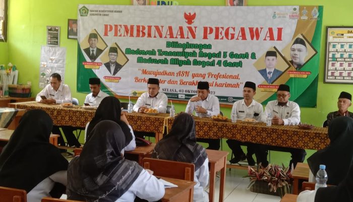 Kepala Kankemenag Kab. Garut Kunjungi MAN 4 Garut dan MTsN 3 Garut