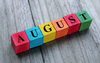 Arti August Please Be Nice dalam Bahasa Indonesia