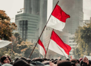 Arti RIP Indonesia's Democracy dalam Bahasa Indonesia