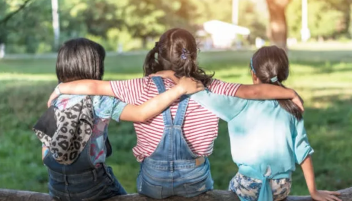 Apakah 15 November 2025 Hari Sahabat Sedunia (Nasional)? INFO