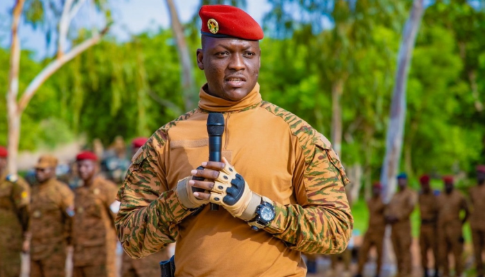 Apakah Benar Ibrahim Traore Meninggal Dunia? Cek FAKTA