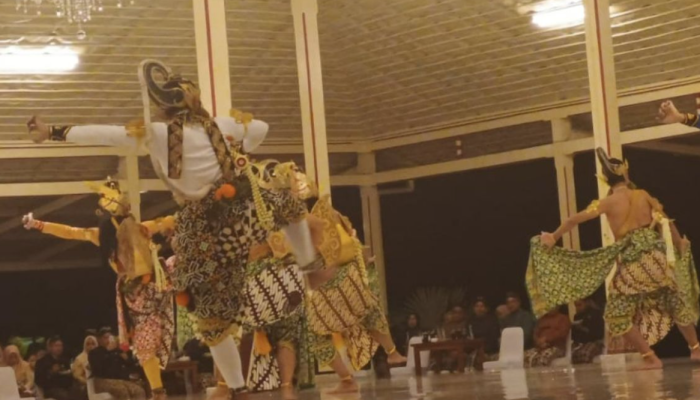 Hadeging Ratu itu Artinya Adalah Apa? Waspadalah