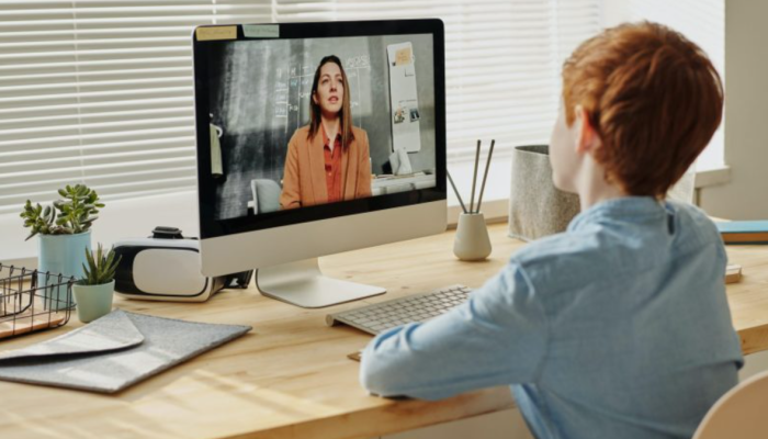 5 Kriteria Utama dalam Memilih Platform atau Tools Digital Untuk Pembuatan Media Pembelajaran