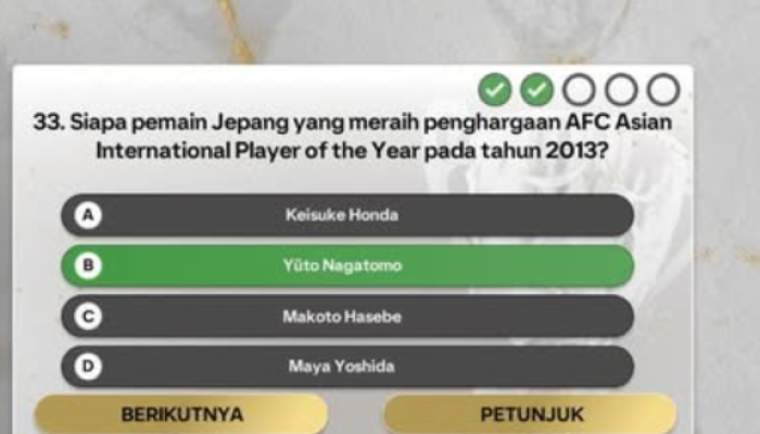 Siapa Pemain Jepang yang Meraih Penghargaan AFC Asian International Player of the Year Pada Tahun 2013? Jawaban Benar