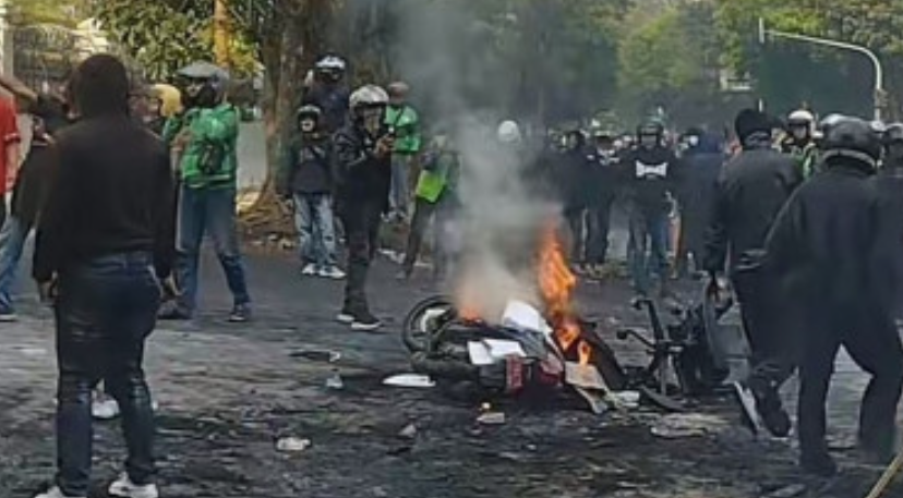 Hari Anarko Tanggal Berapa 13 Desember 2025