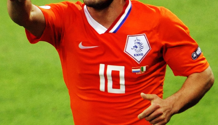 Tim Mana yang di Bobol Wesley Sneijder di UEFA EURO 2008? Jawaban Benar